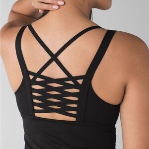Lululemon Hot To Street Tank - Size 6 - Black
